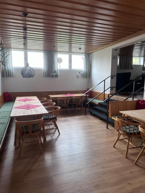 Appartement Doris Mit Hallenbad Und Sauna By Monicare Seefeld in Tirol Dış mekan fotoğraf